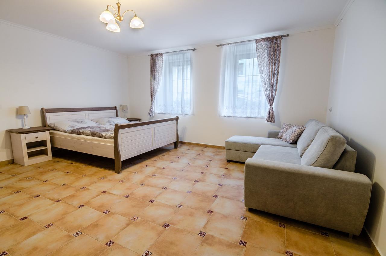 Guesthouse Sam Roudnice nad Labem Exteriér fotografie